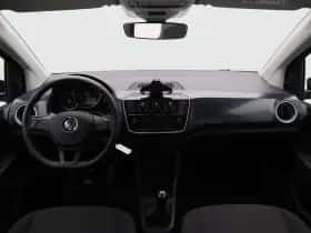 Volkswagen Up! (2023) thumbnail 10