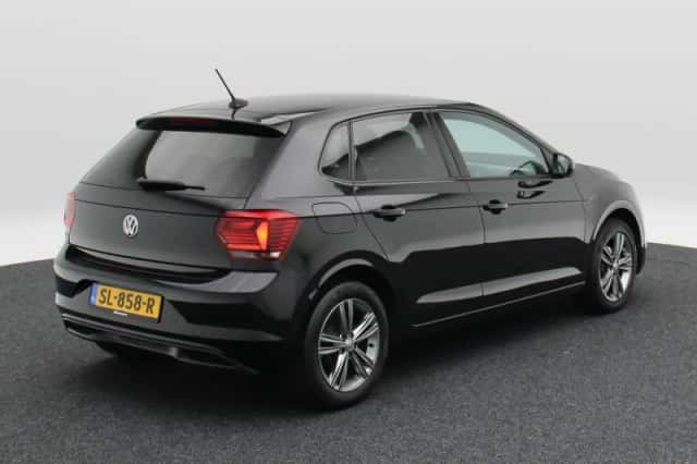 Volkswagen Polo (2018) thumbnail 2