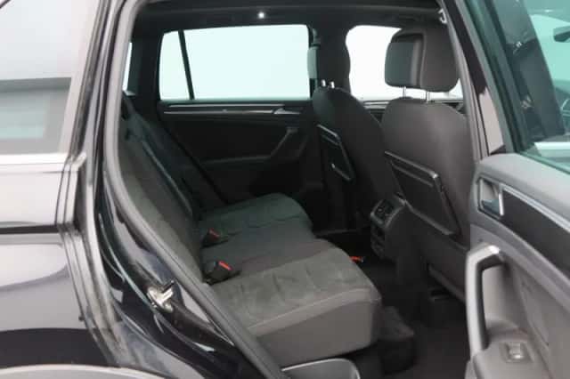 Volkswagen Tiguan (2020) thumbnail 16