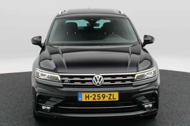 Volkswagen Tiguan (2020) thumbnail 4