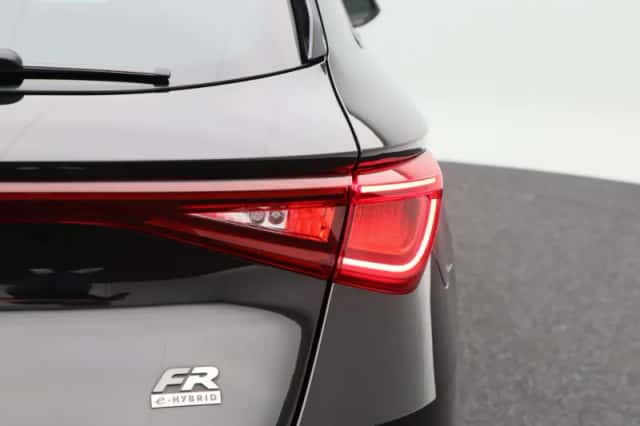 SEAT Leon Sportstourer (2021) thumbnail 13