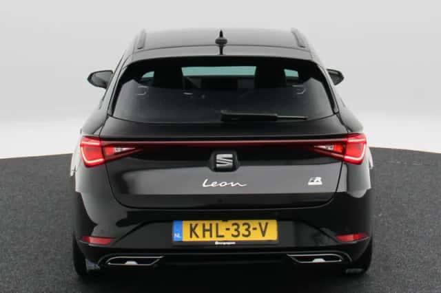 SEAT Leon Sportstourer (2021) thumbnail 6