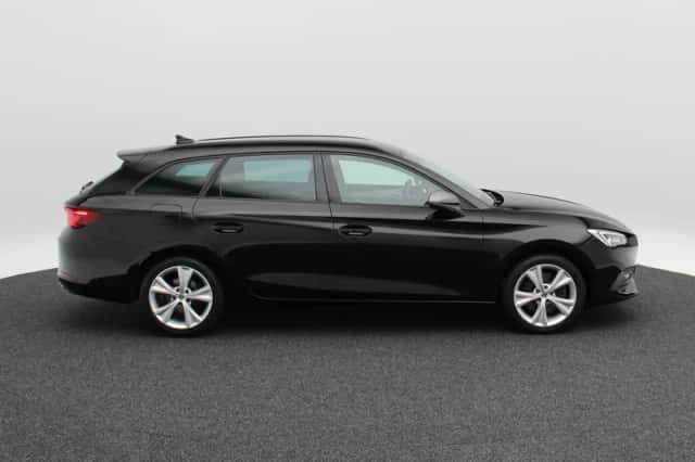 SEAT Leon Sportstourer (2021) thumbnail 7