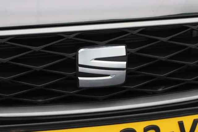 SEAT Leon Sportstourer (2021) thumbnail 10
