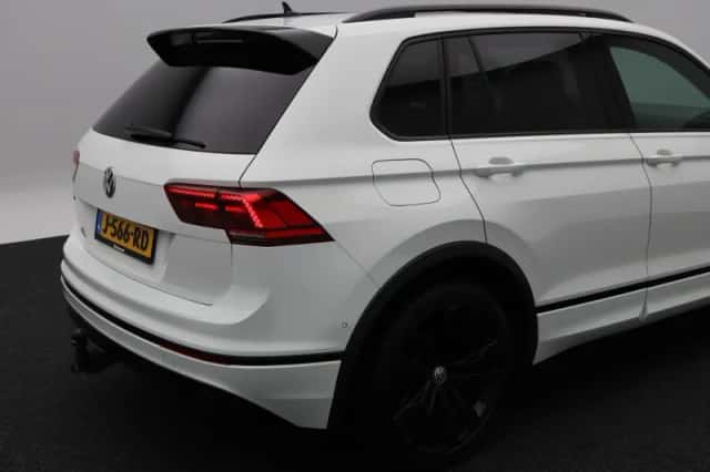 Volkswagen Tiguan (2020) thumbnail 14
