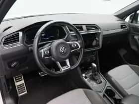 Volkswagen Tiguan (2020) thumbnail 3