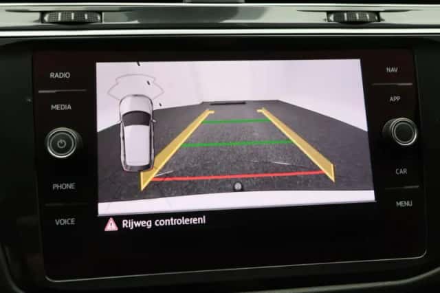 Volkswagen Tiguan (2020) thumbnail 33