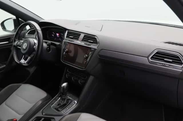 Volkswagen Tiguan (2020) thumbnail 43