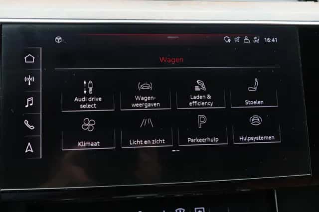 Audi e-tron (2019) thumbnail 30