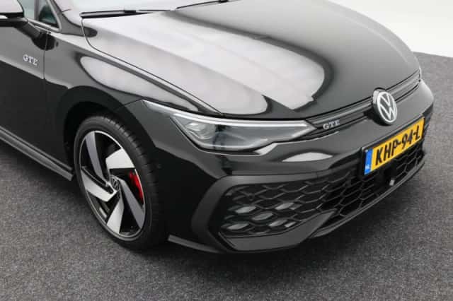 Volkswagen Golf (2025) thumbnail 12