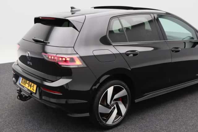Volkswagen Golf (2025) thumbnail 16