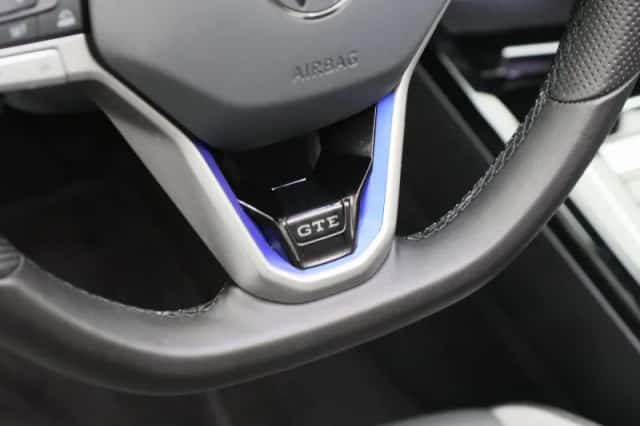 Volkswagen Golf (2025) thumbnail 23