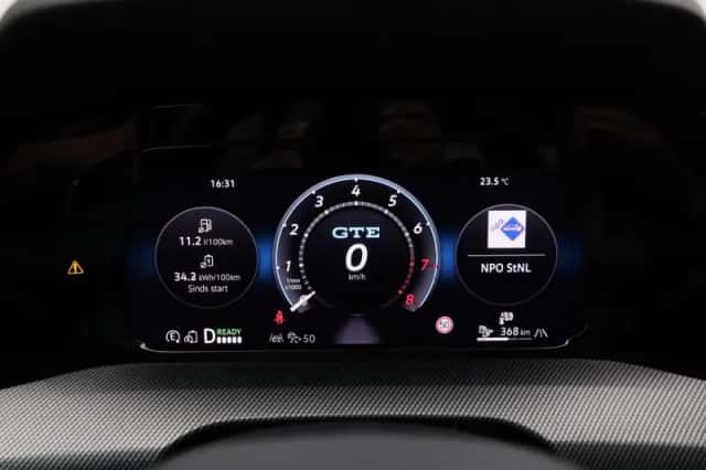 Volkswagen Golf (2025) thumbnail 24
