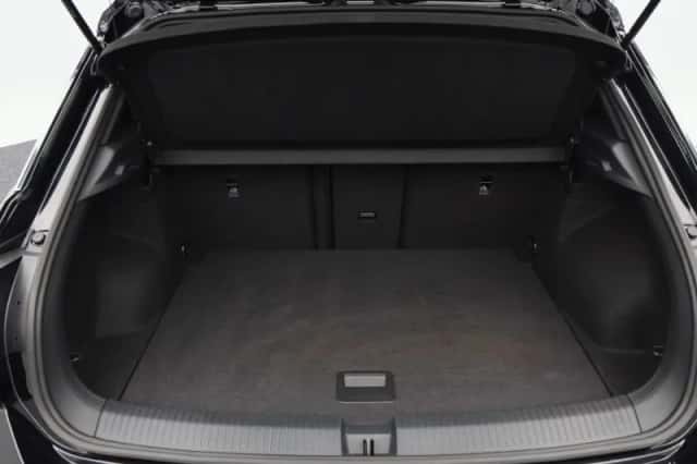 Volkswagen T-Roc (2025) thumbnail 16