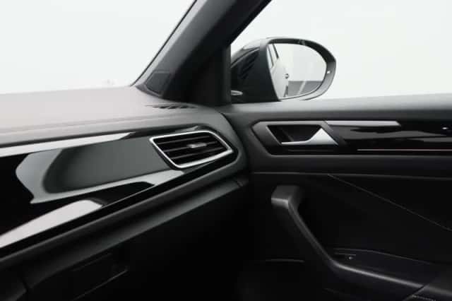 Volkswagen T-Roc (2025) thumbnail 32
