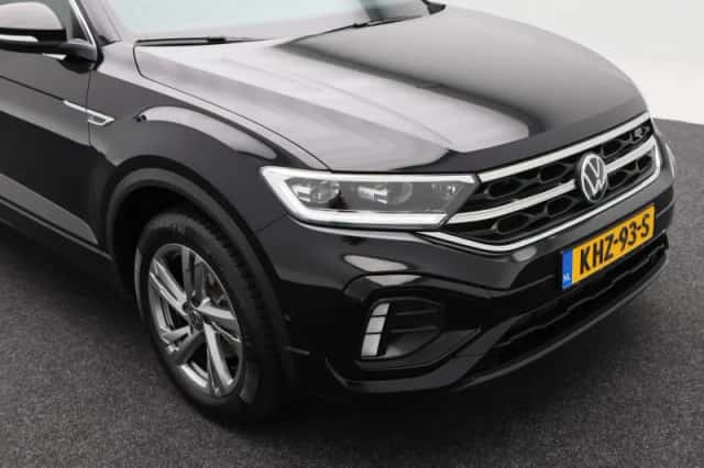 Volkswagen T-Roc (2025) thumbnail 10