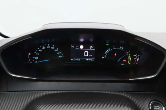 Peugeot e-208 (2022) thumbnail 20