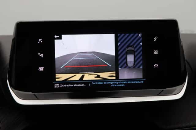 Peugeot e-208 (2022) thumbnail 24