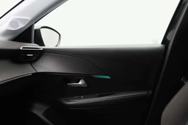 Peugeot e-208 (2022) thumbnail 28