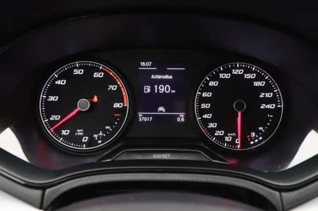 SEAT Ibiza (2023) thumbnail 19