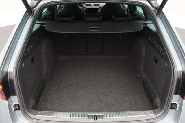 Škoda Superb (2021) thumbnail 17