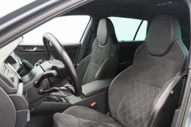 Škoda Superb (2021) thumbnail 21