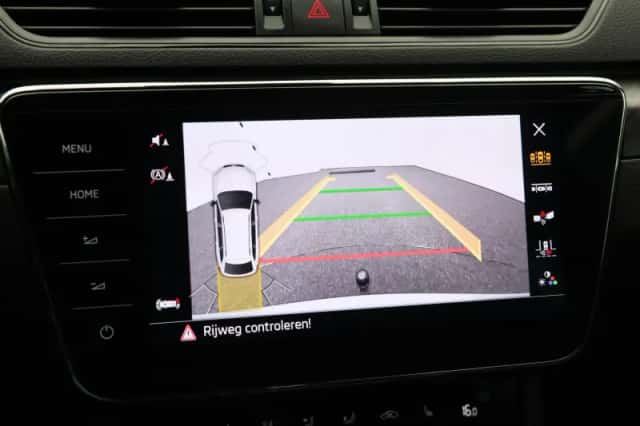 Škoda Superb (2021) thumbnail 29