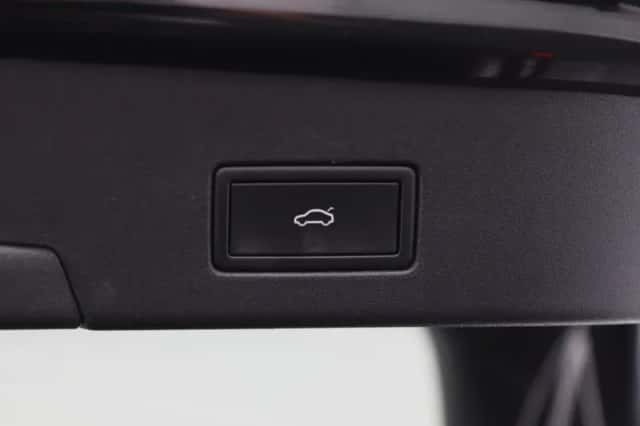 Volkswagen ID.5 (2023) thumbnail 17
