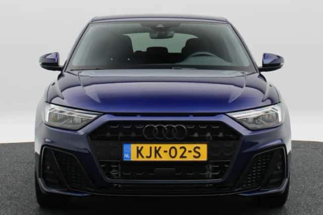 Audi A1 (2025) thumbnail 4