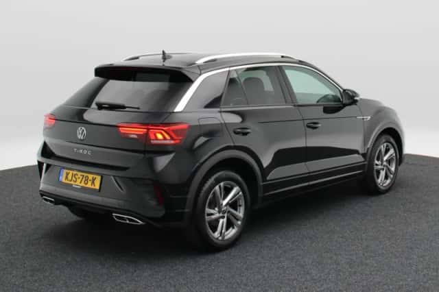 Volkswagen T-Roc (2025) thumbnail 2