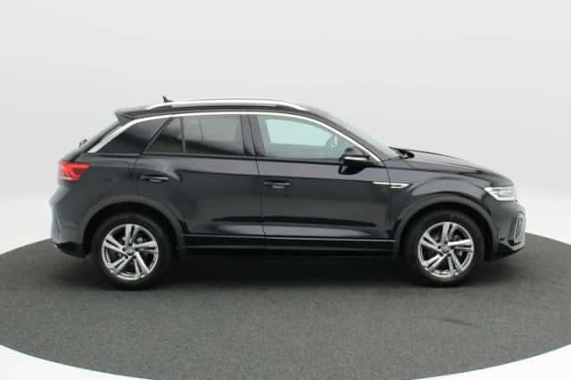 Volkswagen T-Roc (2025) thumbnail 6