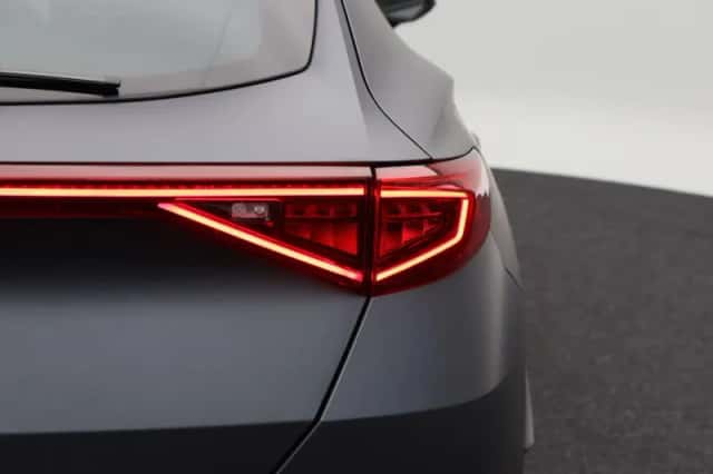 CUPRA Formentor (2023) thumbnail 15