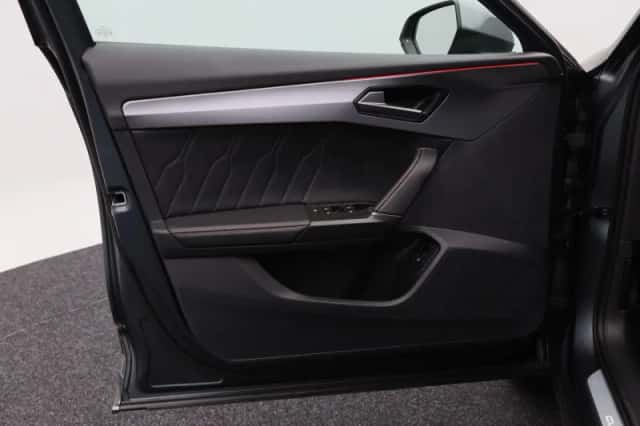 CUPRA Formentor (2023) thumbnail 18