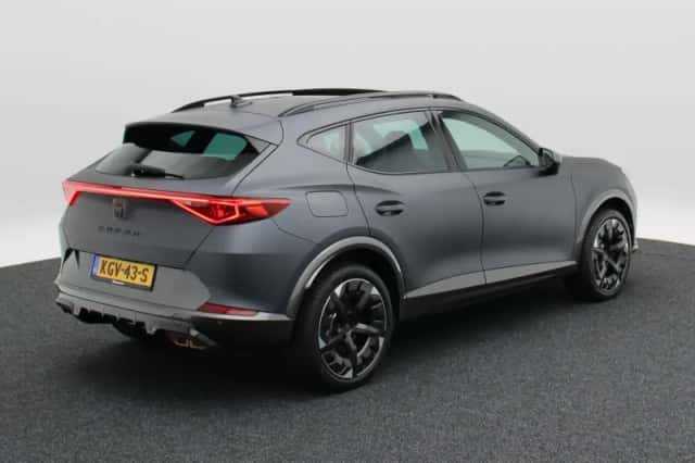 CUPRA Formentor (2023) thumbnail 3