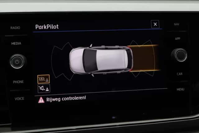 Volkswagen Polo (2021) thumbnail 25