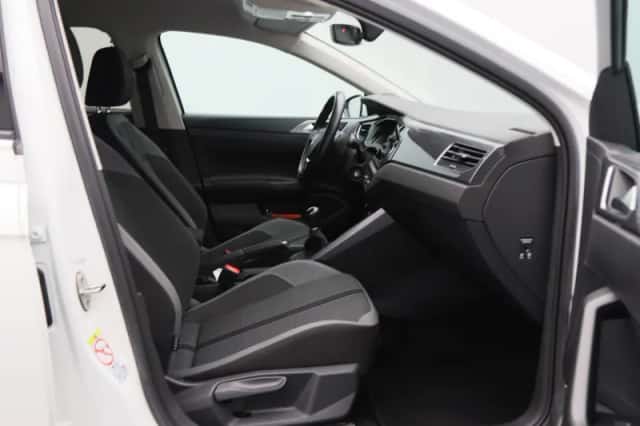 Volkswagen Polo (2021) thumbnail 35