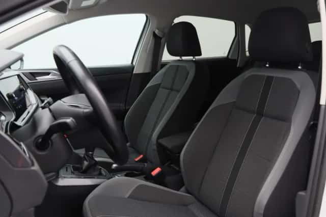 Volkswagen Polo (2021) thumbnail 5