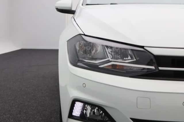 Volkswagen Polo (2021) thumbnail 10