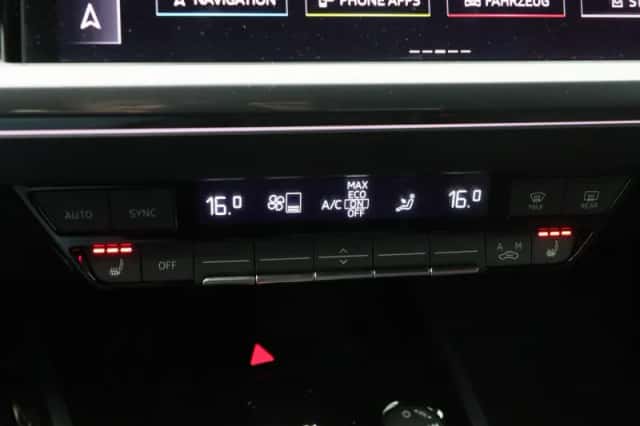 Audi Q4 (2025) thumbnail 13