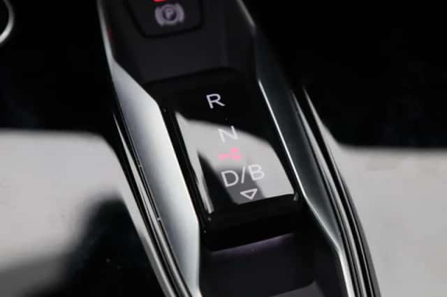 Audi Q4 (2025) thumbnail 14