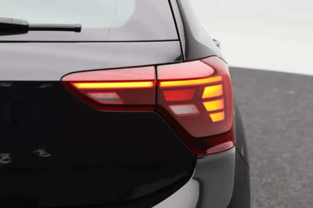 Volkswagen Polo (2023) thumbnail 14