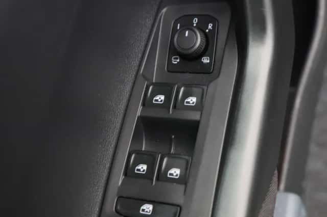 Volkswagen Polo (2023) thumbnail 18