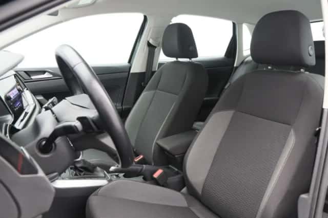 Volkswagen Polo (2023) thumbnail 5