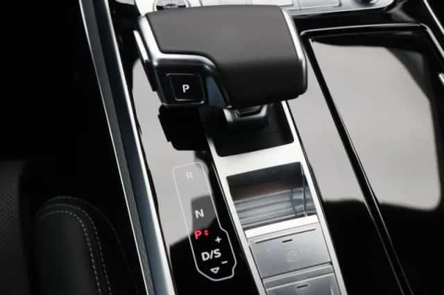 Audi Q8 (2025) thumbnail 37