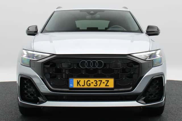 Audi Q8 (2025) thumbnail 5