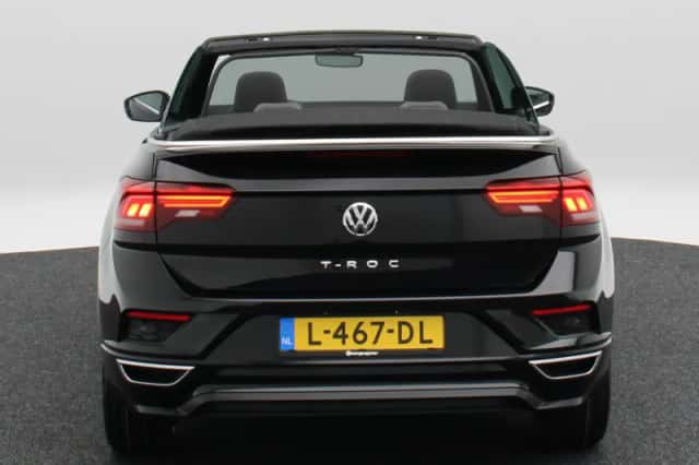 Volkswagen T-Roc (2020) thumbnail 5