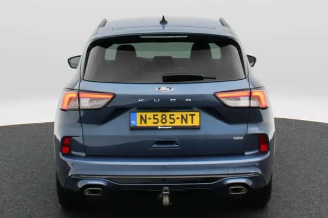 Ford Kuga (2021) thumbnail 6