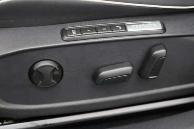 Volkswagen ID.4 (2021) thumbnail 22