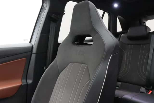 Volkswagen ID.4 (2021) thumbnail 32