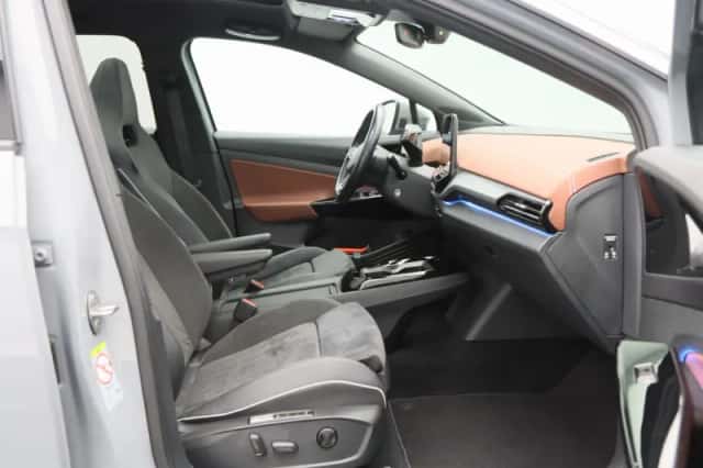 Volkswagen ID.4 (2021) thumbnail 37